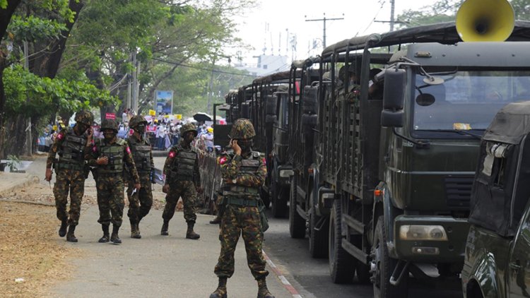 Myanmar cunta yönetiminden azınlıklara barış görüşmeleri teklifi