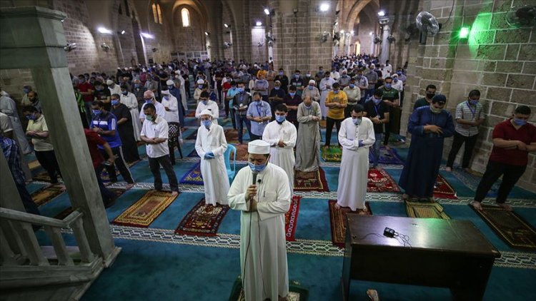 Arap ülkeleri, ramazan ayına Kovid-19 tedbirlerini hafifleterek giriyor