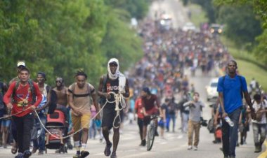 Meksika'da göçmenler polisle çatıştı