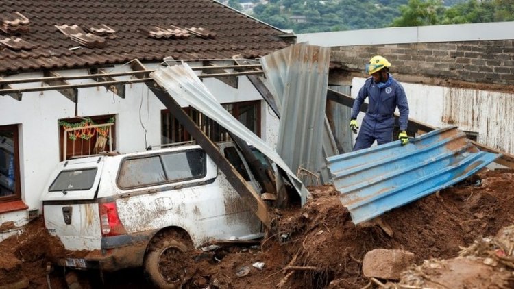 Güney Afrika'daki sel felaketinde ölü sayısı 443'e yükseldi