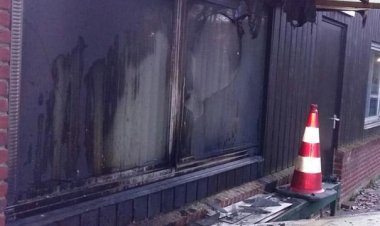 Fransa'da iki camiye saldırı düzenlendi