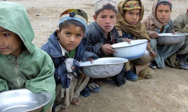 Afganistan’da 10 milyon çocuk açlık tehlikesi altında
