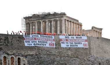Yunanistan'da ABD üslerine ve savaşa karşı eylem