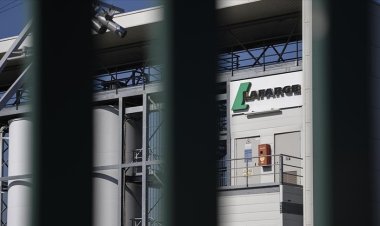 Fransız Lafarge 'insanlığa karşı suça iştirakten' yargılanacak