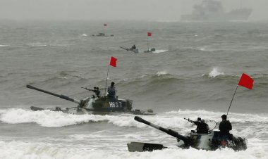 Çin, ABD'nin Tayvan'a desteğine misilleme olarak ada çevresinde tatbikat yaptı