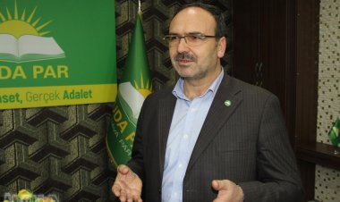 HÜDA PAR Eğitim İşleri Başkanı Kaya: Çocuklarımızın dünyası kadar ahiretlerini de ihyaya çalışalım