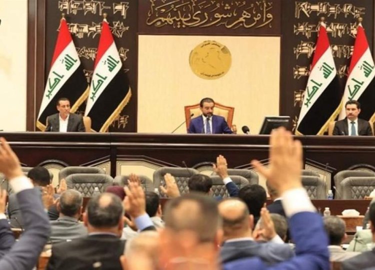 Irak'ta seçimlerin üzerinden bir yıl geçmesine rağmen hükümet hâlâ kurulamadı