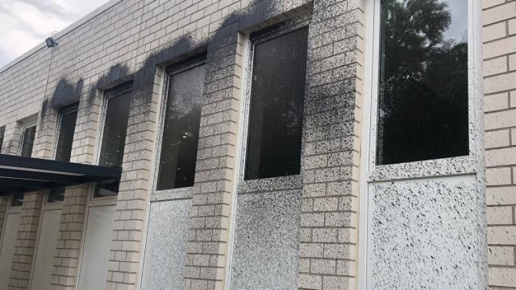 Almanya'nın Hessen eyaletinde, camiye çirkin saldırı