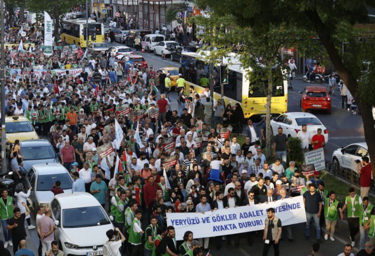 Mavi Marmara 12 yıldır yürüyüşüne devam ediyor