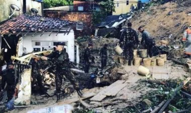 Brezilya'da meydana gelen sel ve toprak kaymalarında can kaybı artıyor