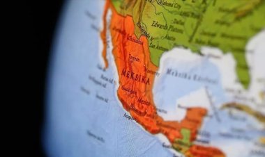 Meksika'da tekne battı: 8 ölü