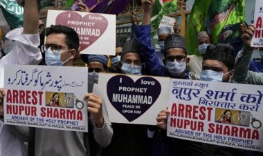 Hindistan'da Peygamberimiz Hz. Muhammed'e hakaret eden iktidar partisi yetkilisine dava açıldı