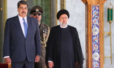 İran ve Venezuela 20 yıllık stratejik işbirliği anlaşması imzaladı