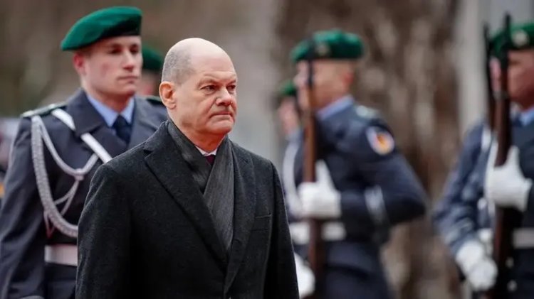 Almanya Avrupa'nın en büyük NATO ordusu için harekete geçti