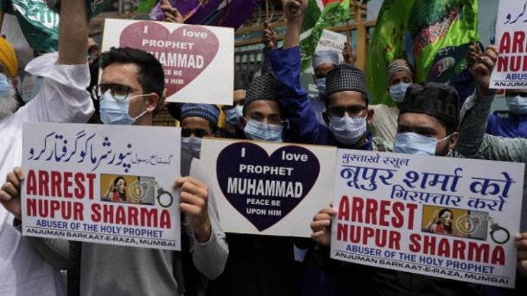 Hindistan'da Peygamberimiz Hz. Muhammed'e hakaret eden iktidar partisi yetkilisine dava açıldı