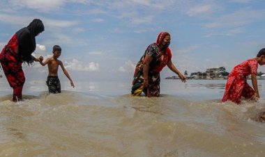 Umman'da günlerdir etkili olan sağanak 16 can aldı