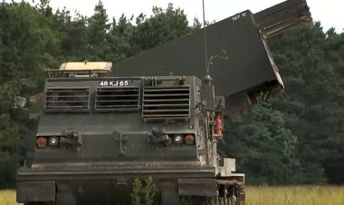 İngiltere'nin gönderdiği M-270 füze sistemi Ukrayna'ya ulaştı