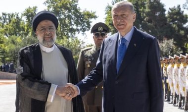 Cumhurbaşkanı Erdoğan İran'da! Önemli konular ele alınacak!