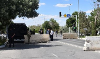 Özbekistan'ın Karakalpakistan bölgesinde OHAL sona erdi