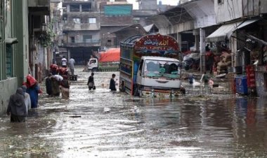 Pakistan'daki şiddetli yağışlarda can kaybı 90'a çıktı