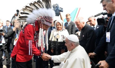 Papa Franciscus, Kanada'daki istismar vakaları için özür diledi