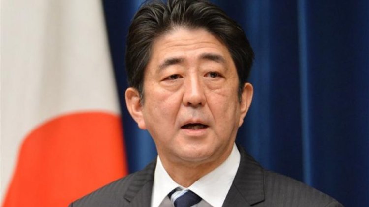 Eski Japonya Başbakanı uğradığı silahlı saldırı sonrası hayatını kaybetti