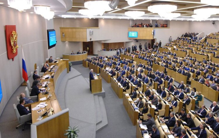 Rusya'da aile değerlerinin inkar edilmesi ve LGBT propagandasını yasaklayan yasa tasarısı parlamentoya sunuldu
