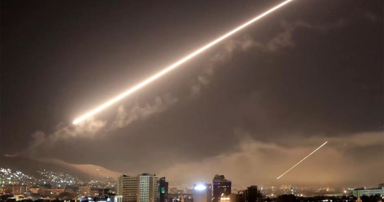 Siyonist rejiminden Şam'a hava saldırısı: 3 ölü