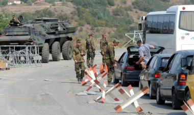 AB, Sırbistan ve Kosova'yı görüşmek üzere Brüksel'e davet etti