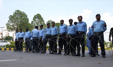 Pakistan'da İmran Han’ın protesto kararının ardından başkentte güvenlik artırıldı