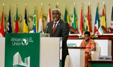 Afrika Birliğinden Nijer'deki darbe girişimine kınama