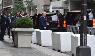 New York Başsavcılığına giden Trump, ifade veriyor