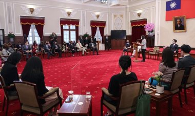 Pelosi'nin ziyaretinin ardından yeni bir ABD Kongre heyeti Tayvan'da