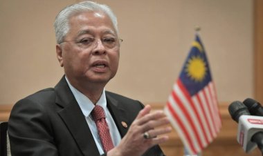 Malezya Başbakanı, parlamentoyu feshedeceğini söyledi