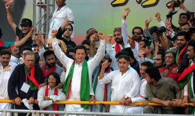 Pakistan diken üstünde! İmran Han için tutuklama kararı!