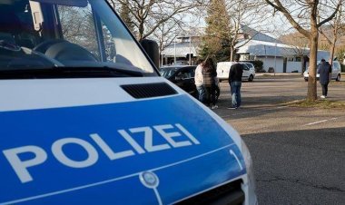 Almanya'da mültecilere ırkçı saldırı