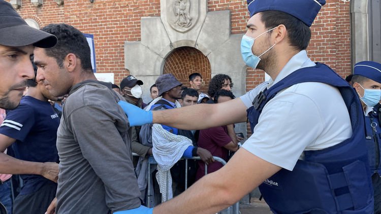 Belçika’dan sert hamle: Göçmen mahkumlara sınır dışı