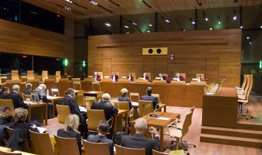 AB mahkemesi, Almanya ve Fransa'nın veri kurallarını hukuka aykırı buldu