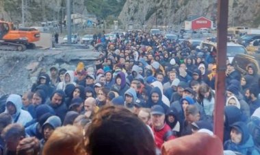 Son 1 haftada Gürcistan-Rusya sınırından 115 bin kişi geçti