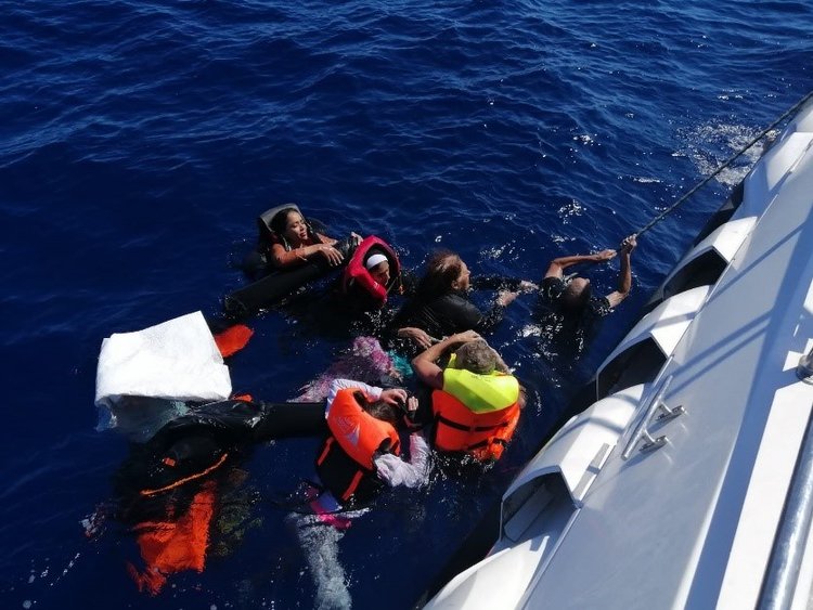 AB, Yunanistan'ın geri itmesi nedeniyle meydana gelen trajedi için soruşturma istedi