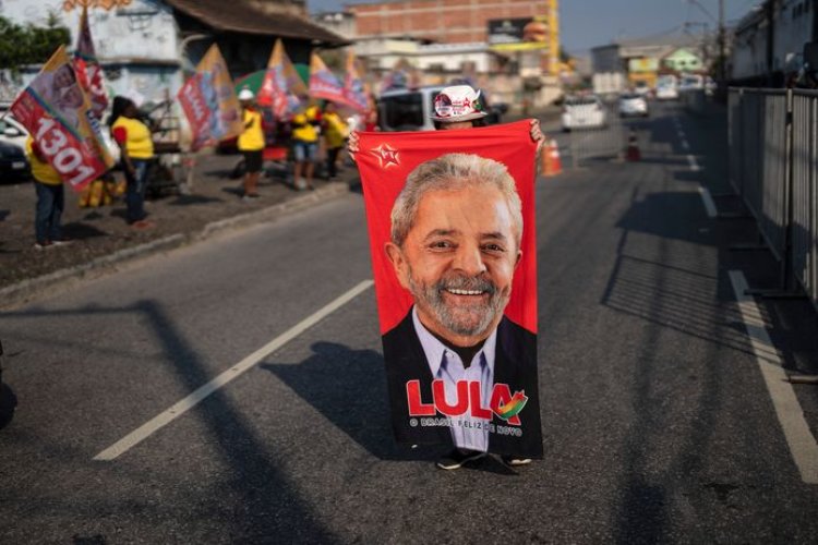 Hapisten Brezilya devlet başkanlığına Lula da Silva