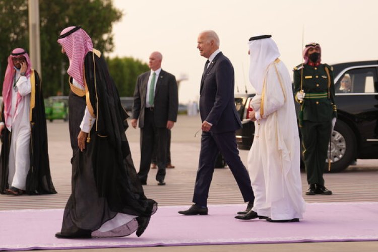 Beyaz Saray: Biden, OPEC kararının ardından Suudiler ile ilişkileri gözden geçiriyor