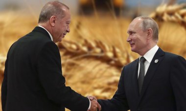 Putin: Tahıl tedarikini Erdoğan’ın yoksul ülkelere çabaları nedeniyle engellemeyeceğiz