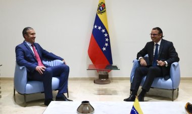 Venezuela ABD petrol devi Chevron ile anlaşma imzaladı