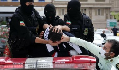 İran: Mossad'a bağlı 4 operasyon timi yakaladık