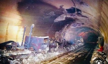 Afganistan'da yakıt tankeri tünelde patladı: 12 ölü, 37 yaralı