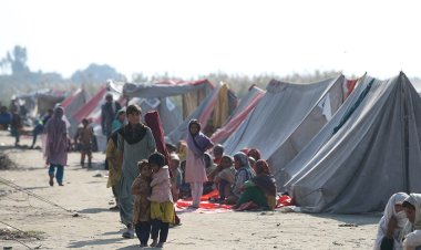 Pakistan'da kış, zor durumdaki selzedelerin mağduriyetini artırdı