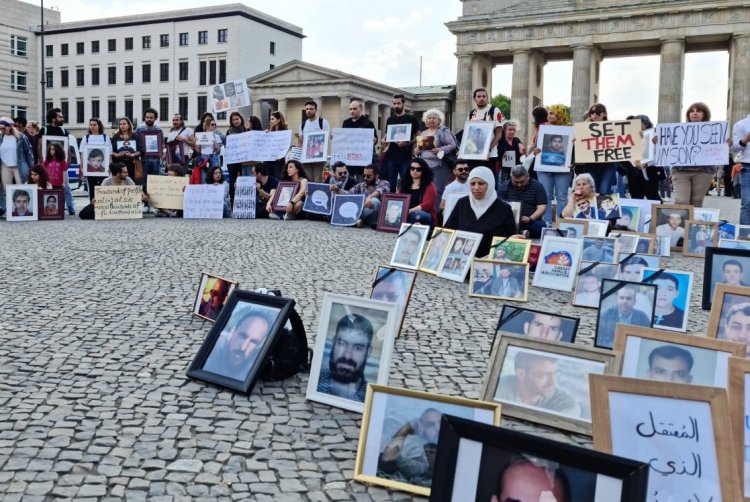 'Suriye iç savaşında zorla kaybedilen on binlerce kişinin akibeti ortaya çıkarılmalı'