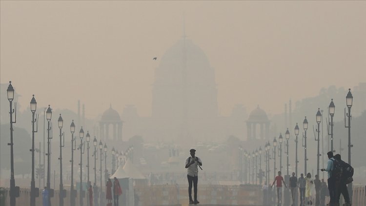 Hindistan’ın başkenti Yeni Delhi’de hava kirliliğine karşı yeni önlemler alındı