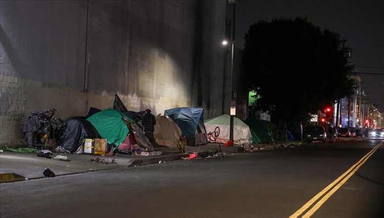 Los Angeles Belediyesi 40 bin evsizi otellere yerleştirecek